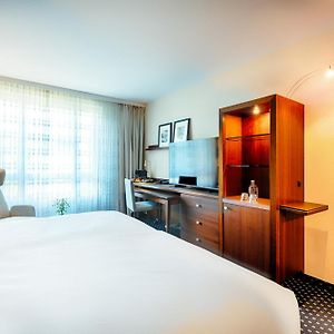 Familien-Zimmer mit Kingsize-Bett